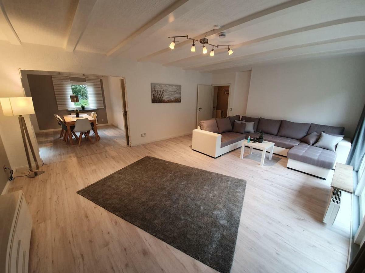 Tolle 125M² Erdgeschosswohnung Im Einzelhaus Kaltenkirchen Exterior foto